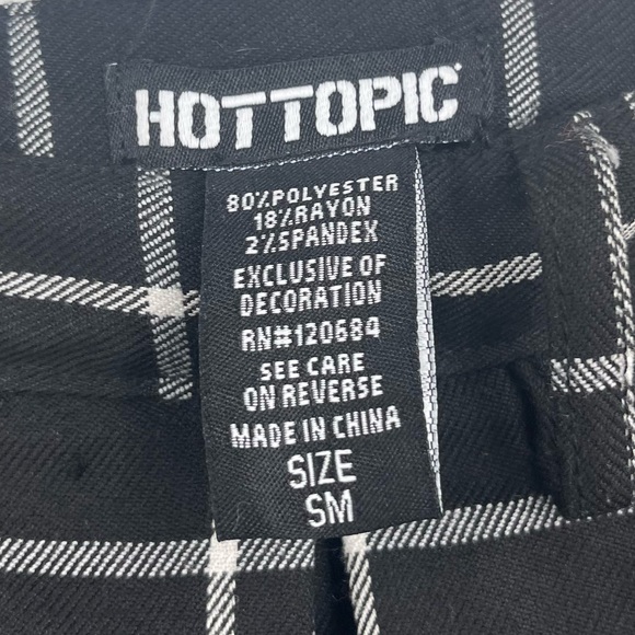 Hot Topic Skater Skirt SZ S - Picture 2 of 6